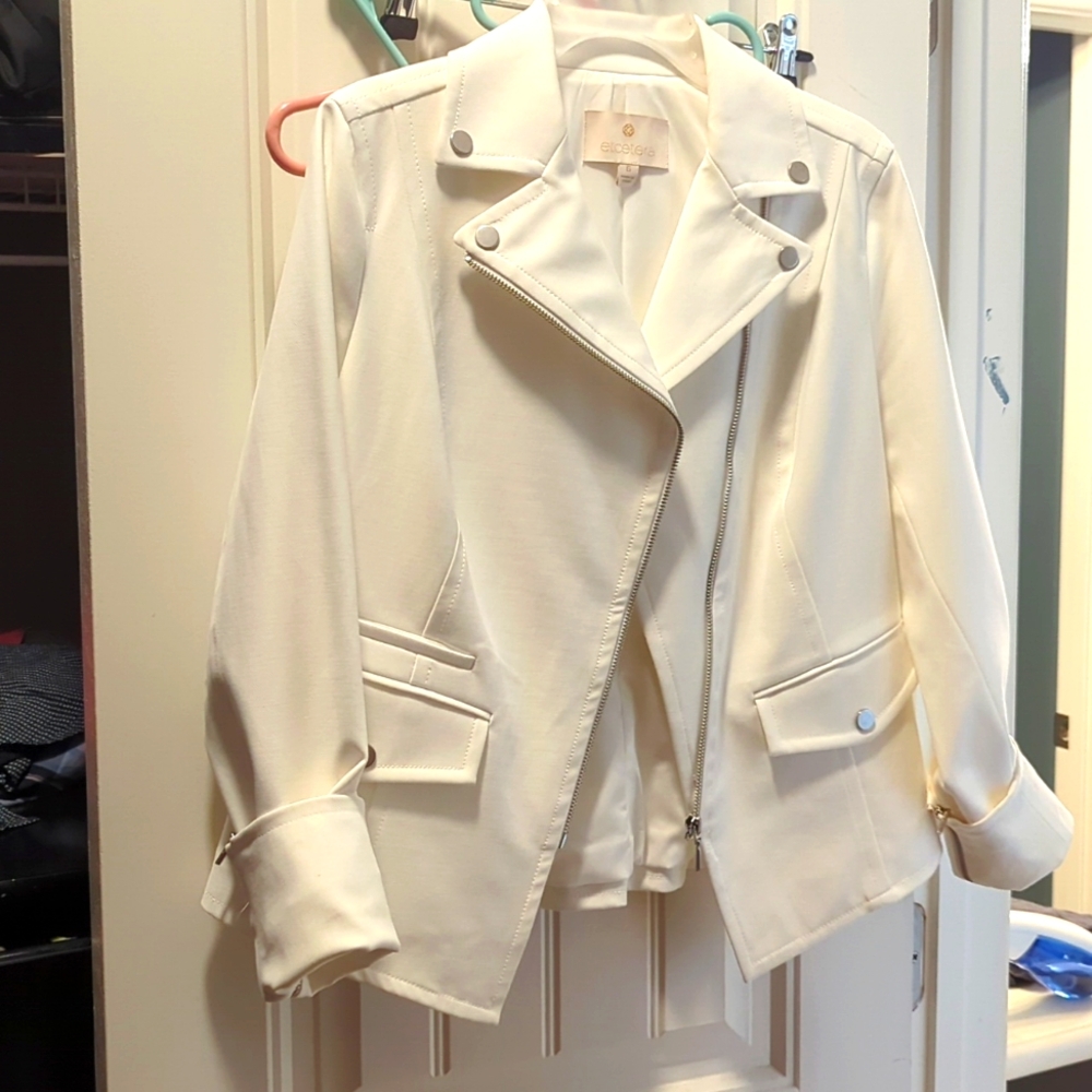 White blazer jacket